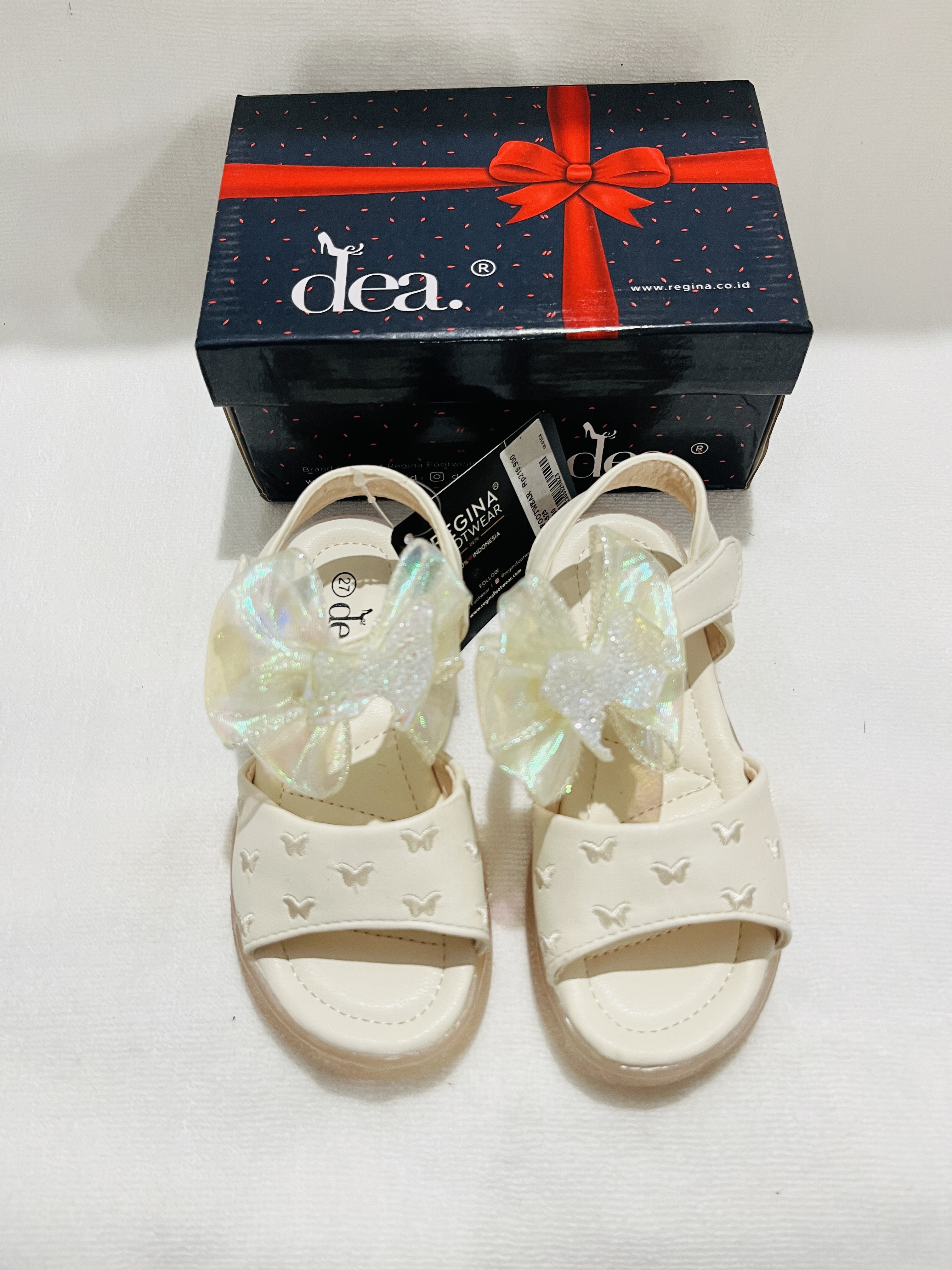 Sepatu sandal anak cewek